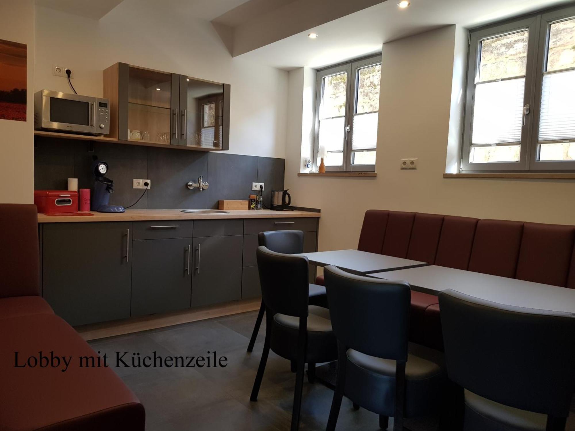 Hotel Garni Und Apartments Zur Krone Hilpoltstein Bagian luar foto